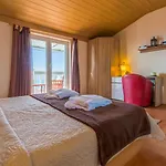 Appartement Charmantes Nur 700 Meter Zum Mit Meerblick, Pool, Bbq, Privatparkplatz