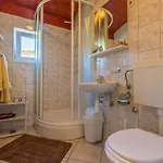 Charmantes Nur 700 Meter Zum Mit Meerblick, Pool, Bbq, Privatparkplatz Appartement Crikvenica