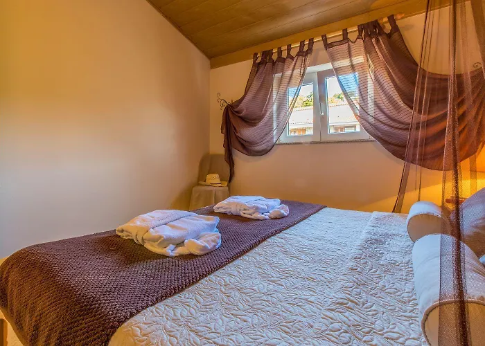Apartman Charmantes Nur 700 Meter Zum Mit Meerblick, Pool, Bbq, Privatparkplatz *